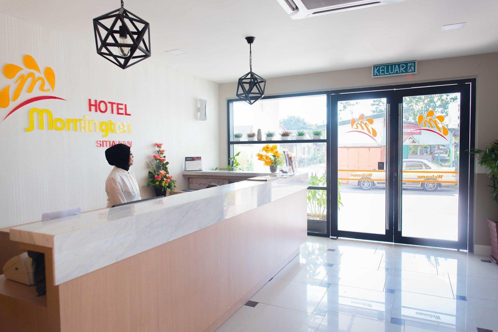 Mornington Hotel Sitiawan Exterior photo